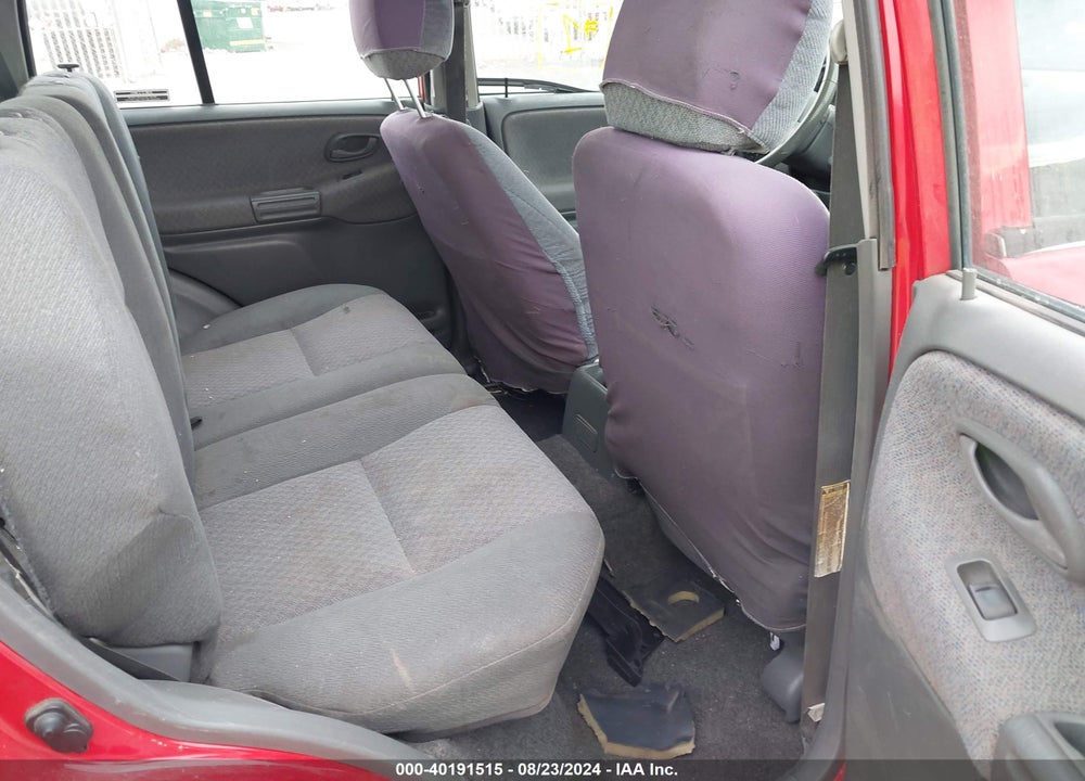 1999 CHEVROLET TRACKER VIN: 2CNBJ13C4X6902214