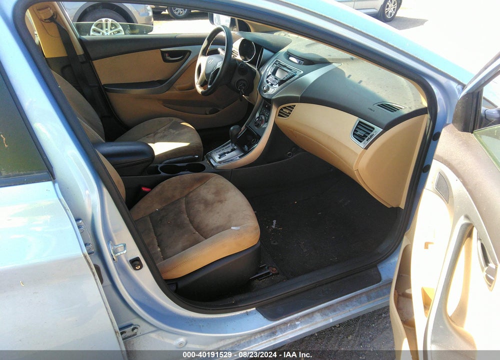 2013 HYUNDAI ELANTRA GLS VIN: KMHDH4AE4DU557645