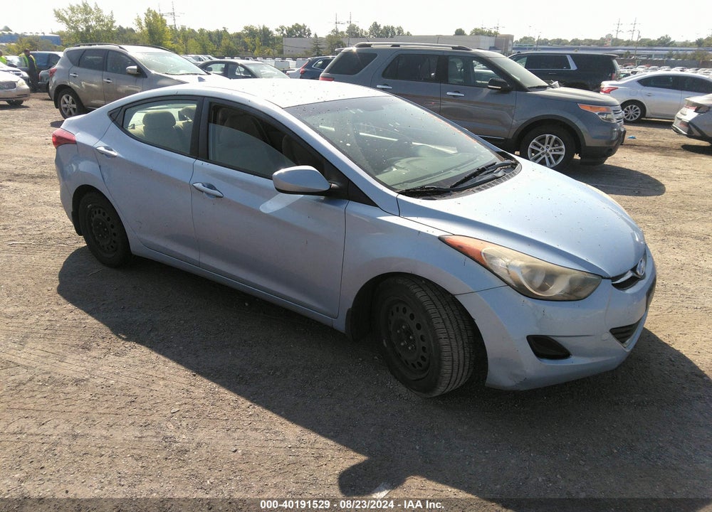 2013 HYUNDAI ELANTRA GLS VIN: KMHDH4AE4DU557645