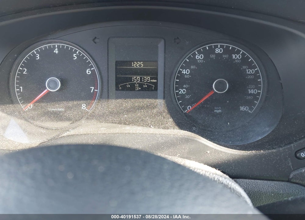 2011 VOLKSWAGEN JETTA 2.0L S VIN: 3VW2K7AJ4BM117578