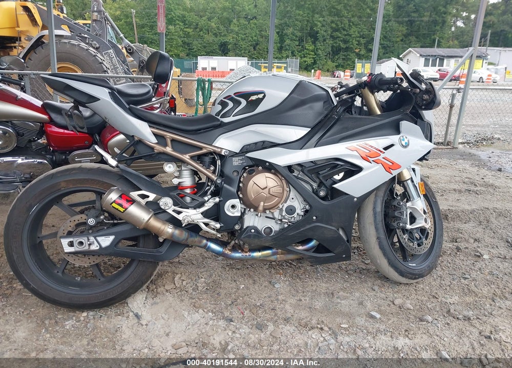 2021 BMW S 1000 RR VIN: WB10E2304M6E82497