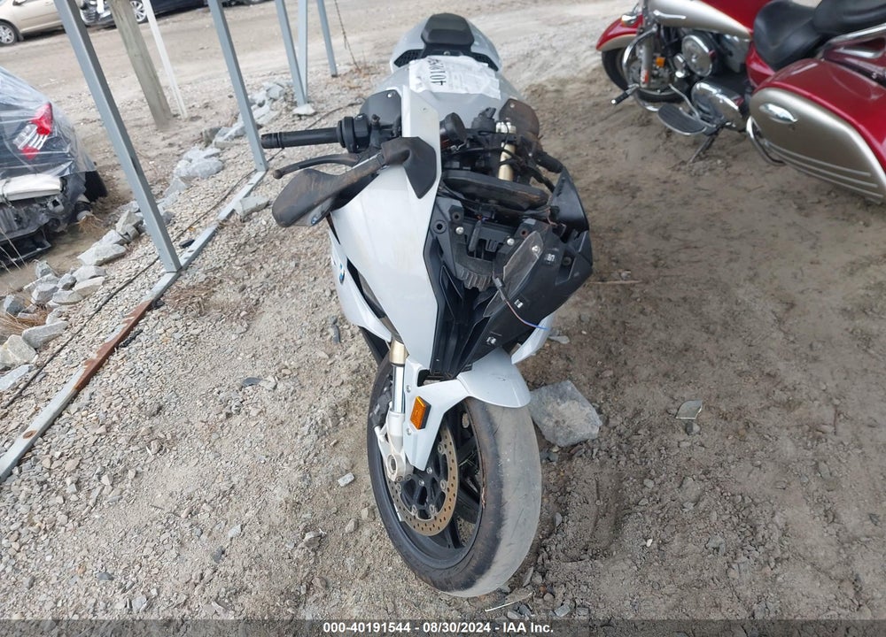 2021 BMW S 1000 RR VIN: WB10E2304M6E82497
