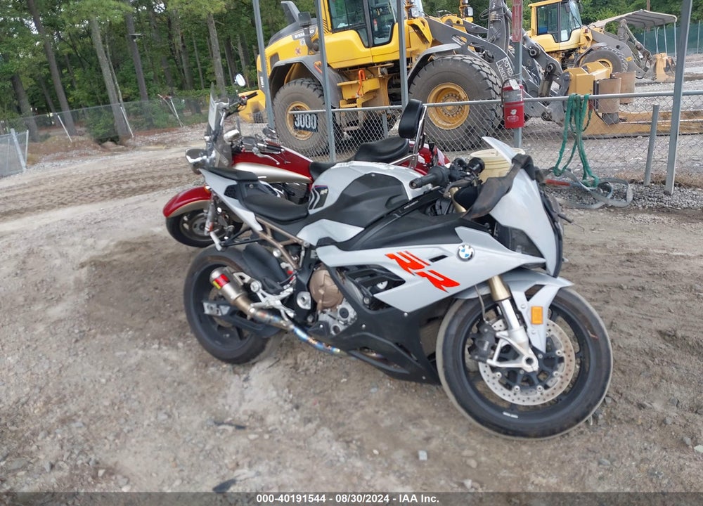 2021 BMW S 1000 RR VIN: WB10E2304M6E82497