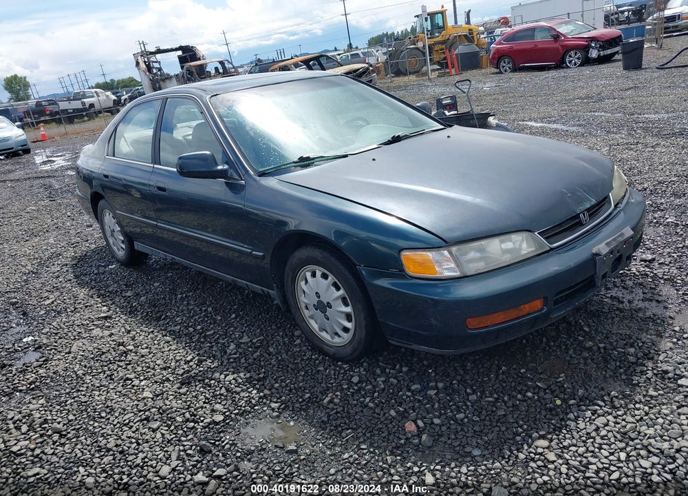 1997 HONDA ACCORD EX VIN: 1HGCD5668VA124899