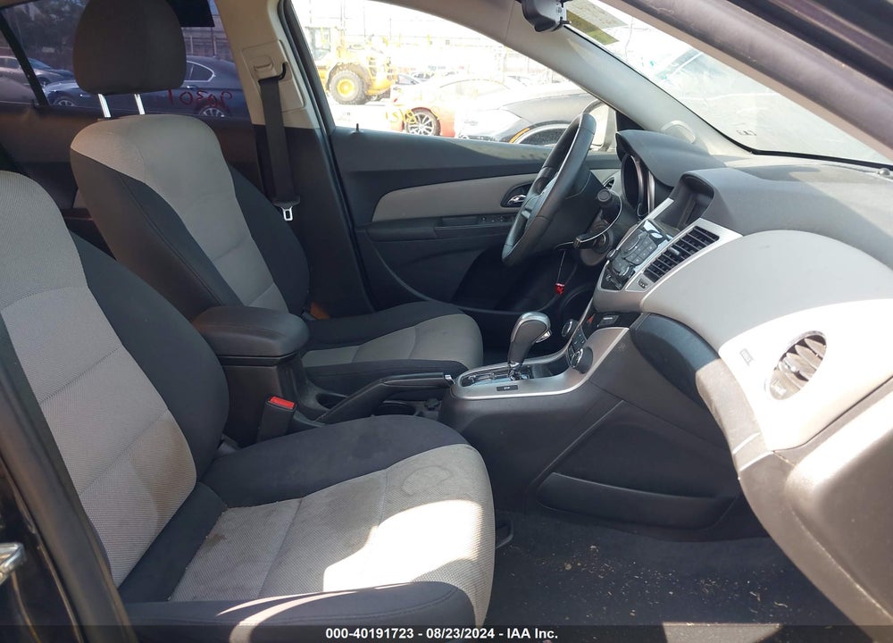 2016 CHEVROLET CRUZE LIMITED LS AUTO VIN: 1G1PC5SG8G7114304