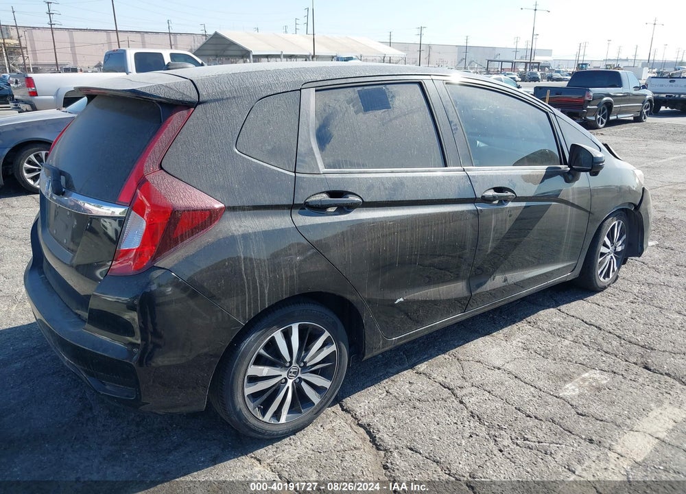 2018 HONDA FIT EX VIN: 3HGGK5H89JM729016