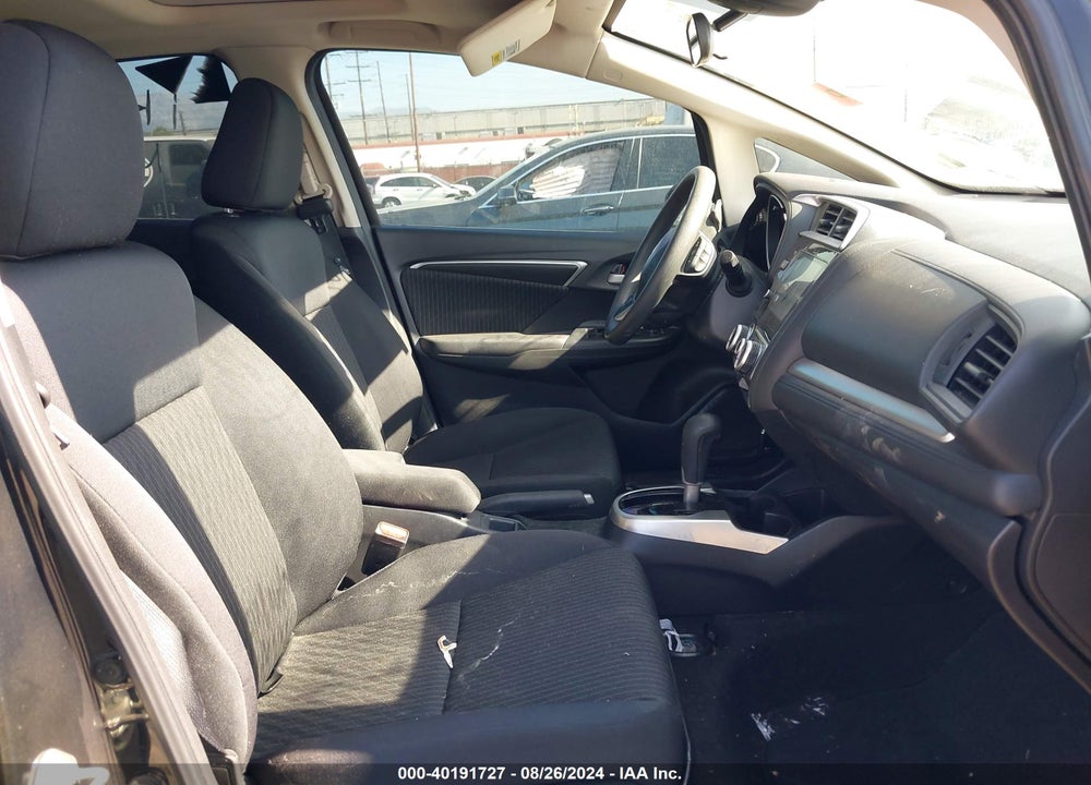 2018 HONDA FIT EX VIN: 3HGGK5H89JM729016