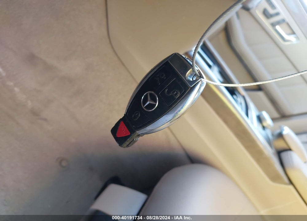 2011 MERCEDES-BENZ E 350 4MATIC VIN: WDDHF8HB2BA448006