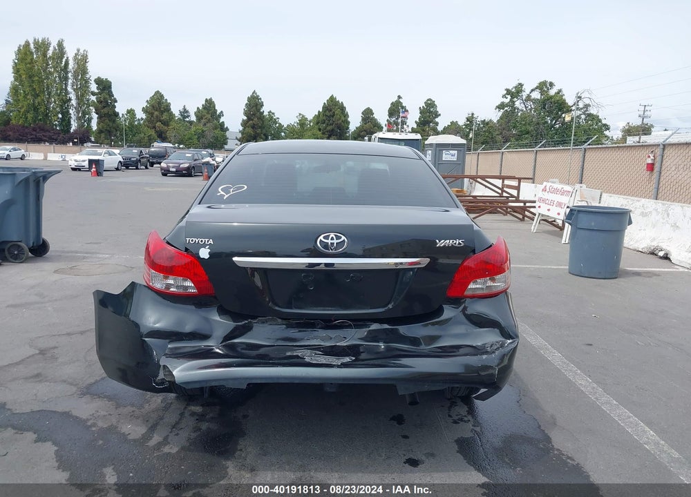 2010 TOYOTA YARIS VIN: JTDBT4K33A1397018