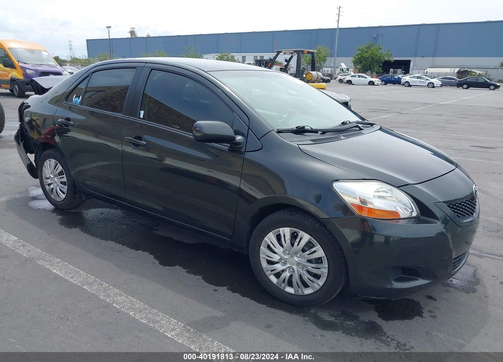 2010 TOYOTA YARIS VIN: JTDBT4K33A1397018