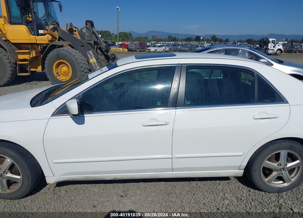 2003 HONDA ACCORD 2.4 EX VIN: JHMCM56673C004834