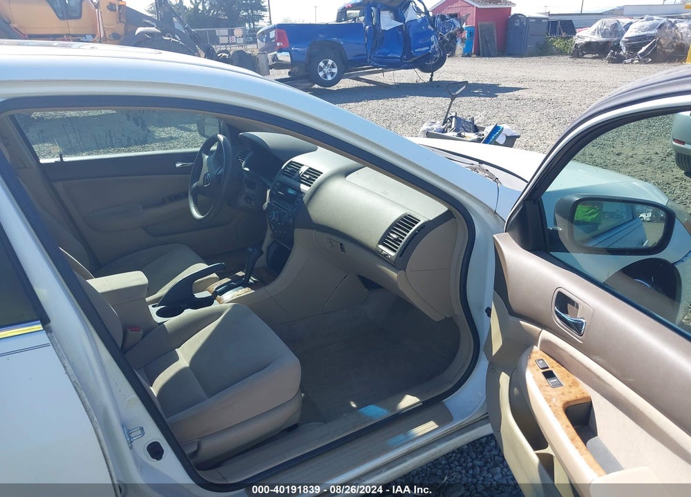 2003 HONDA ACCORD 2.4 EX VIN: JHMCM56673C004834