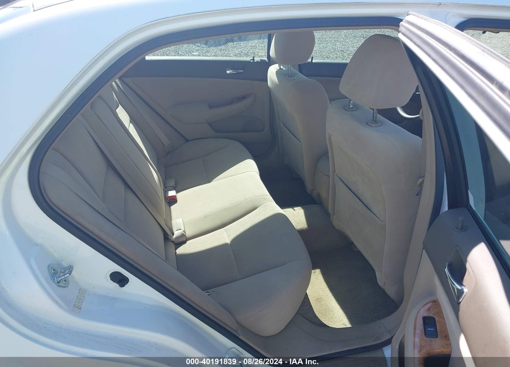2003 HONDA ACCORD 2.4 EX VIN: JHMCM56673C004834