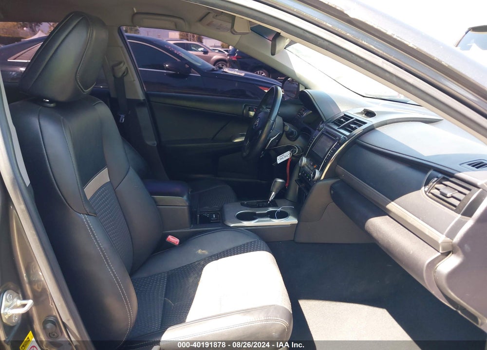 2014 TOYOTA CAMRY SE VIN: 4T1BF1FK5EU464421