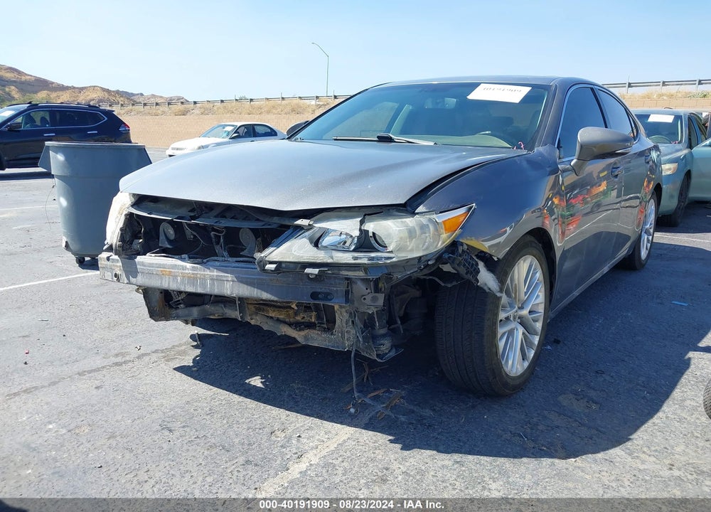 2013 LEXUS ES 350 VIN: JTHBK1GG3D2051108