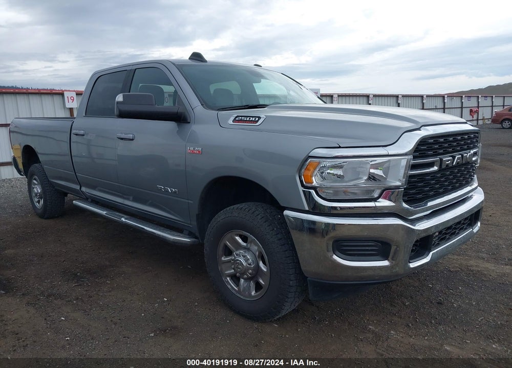 2022 RAM 2500 BIG HORN 4X4 8' BOX VIN: 3C6UR5JJ5NG248444