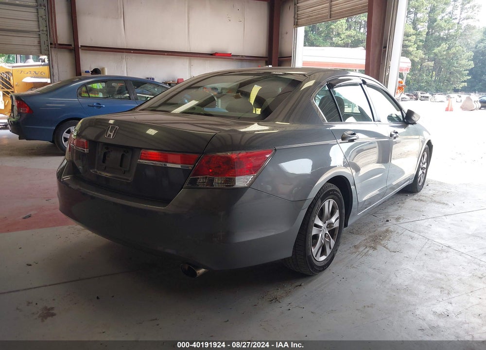 2011 HONDA ACCORD 2.4 LX-P VIN: 1HGCP2F49BA140108