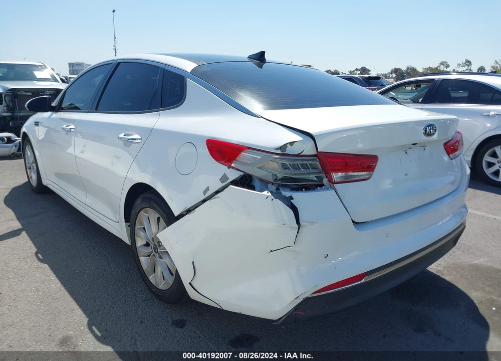 2017 KIA OPTIMA EX VIN: 5XXGU4L38HG172271