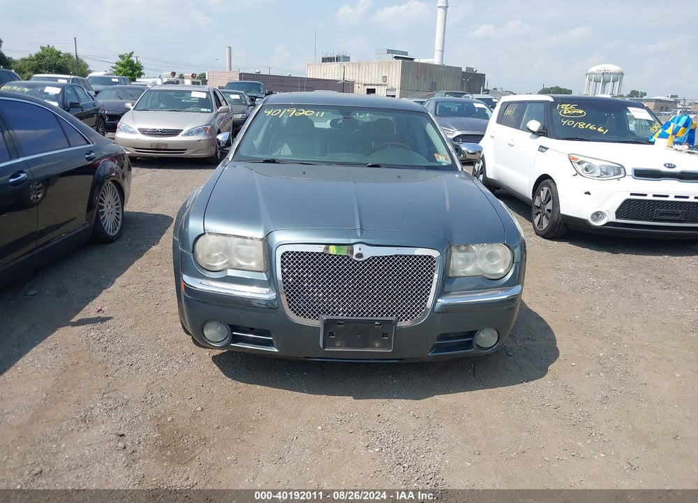 2005 CHRYSLER 300C VIN: 2C3AA63H55H657664