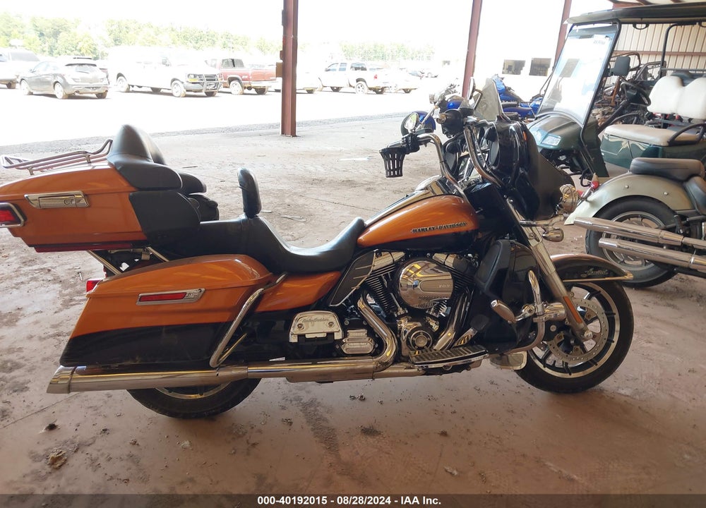 2014 HARLEY-DAVIDSON FLHTK ELECTRA GLIDE ULTRA LTD VIN: 1HD1KEL10EB679990