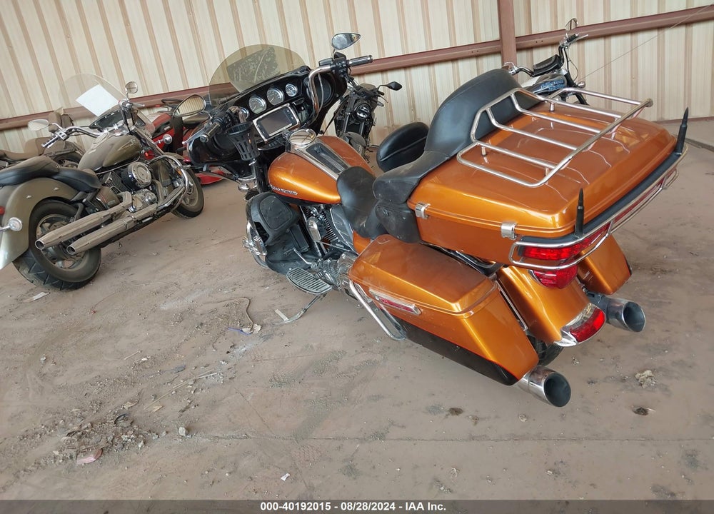 2014 HARLEY-DAVIDSON FLHTK ELECTRA GLIDE ULTRA LTD VIN: 1HD1KEL10EB679990