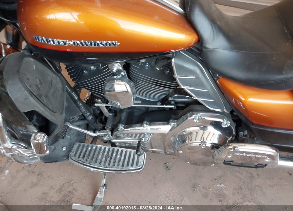 2014 HARLEY-DAVIDSON FLHTK ELECTRA GLIDE ULTRA LTD VIN: 1HD1KEL10EB679990