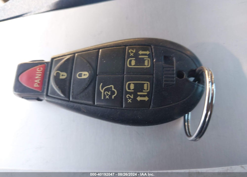 2010 DODGE GRAND CARAVAN SXT VIN: 2D4RN5D13AR247175