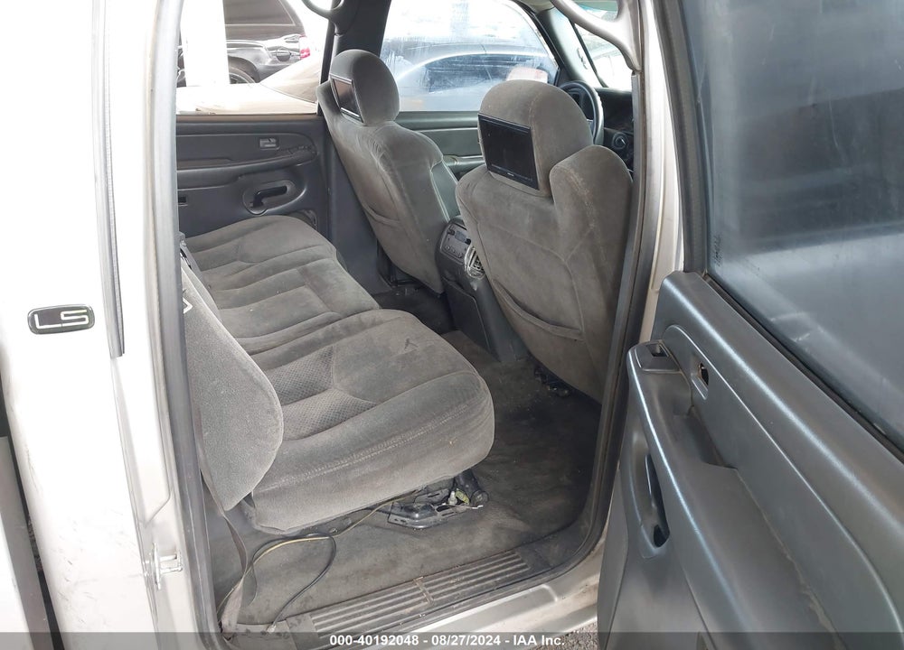 2004 CHEVROLET SILVERADO 1500 LS VIN: 2GCEC13T041291182