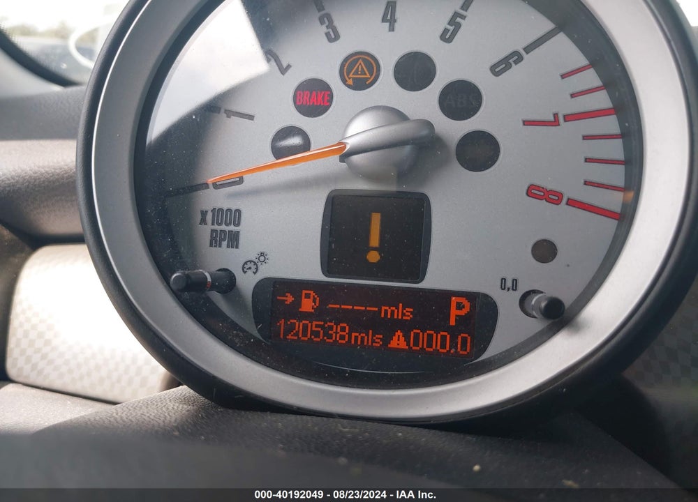 2009 MINI COOPER S VIN: WMWMF73519TW80211