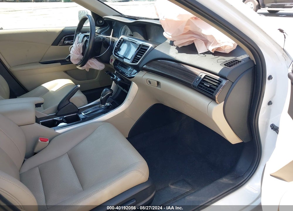 2016 HONDA ACCORD EX-L VIN: 1HGCR2F89GA005201