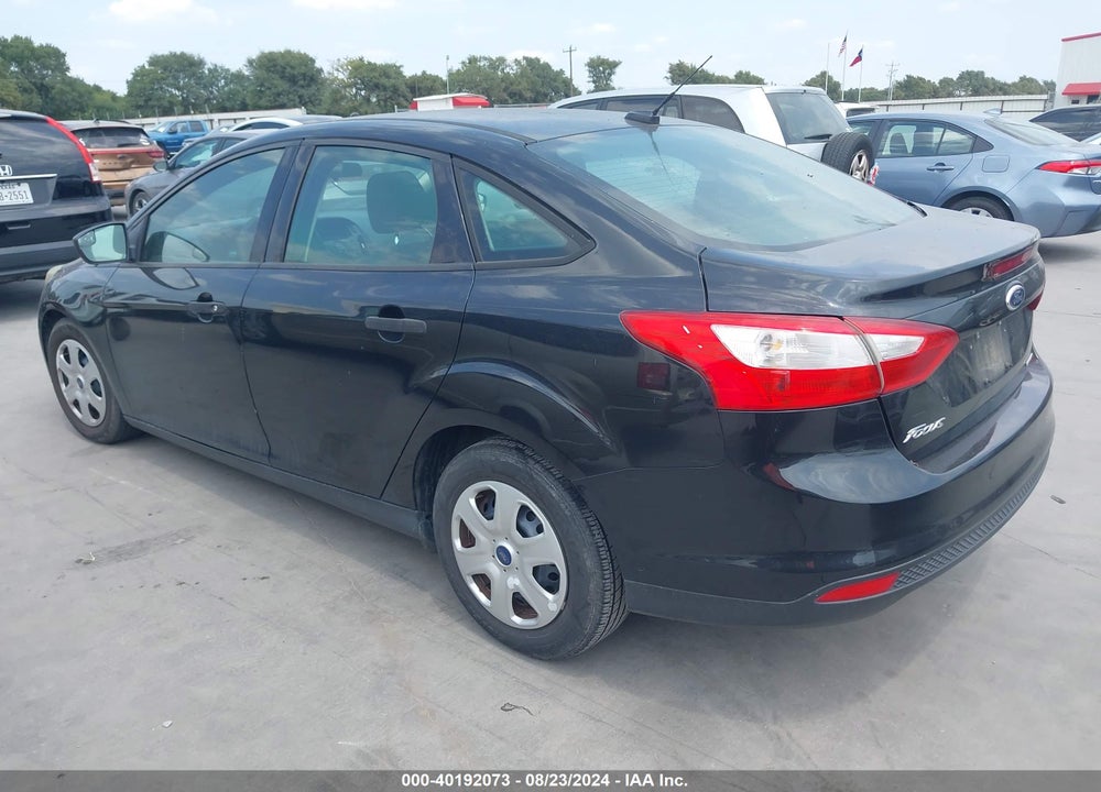 2013 FORD FOCUS VIN: 1FADP3E23DL177029