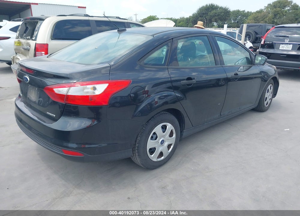2013 FORD FOCUS VIN: 1FADP3E23DL177029