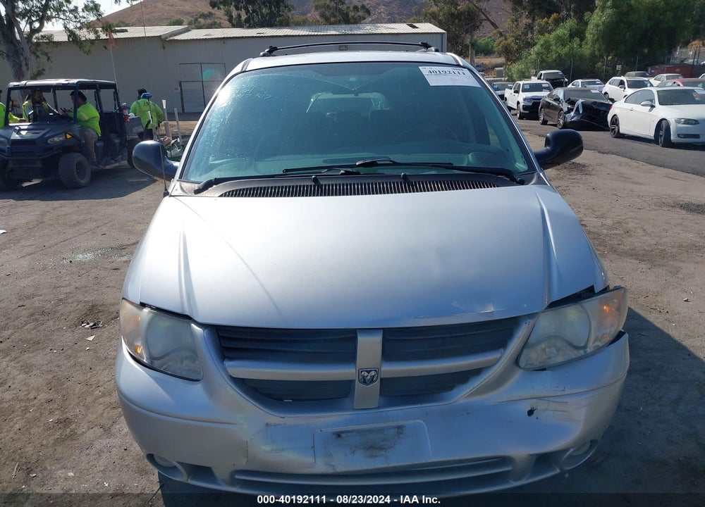 2005 DODGE GRAND CARAVAN SXT VIN: 2D4GP44LX5R290852