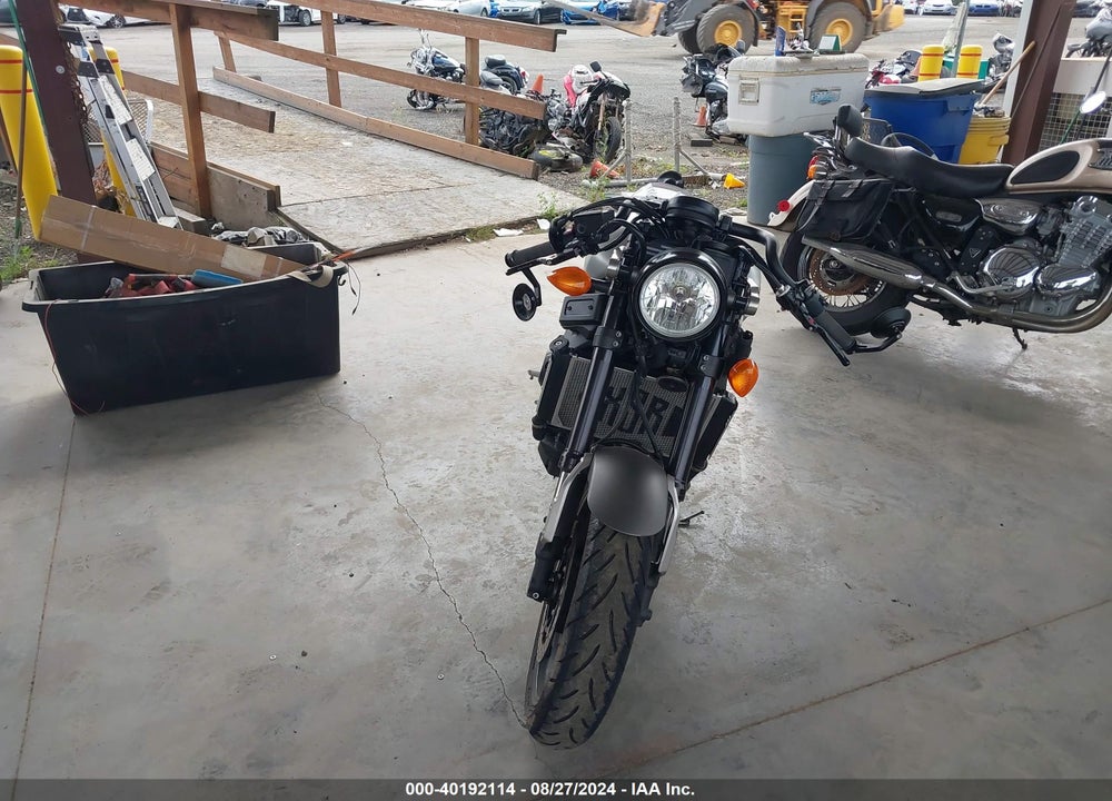 2016 YAMAHA XSR900 60TH ANNIVERSARY VIN: JYARN47E0GA000906