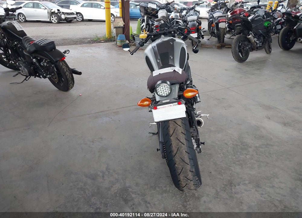 2016 YAMAHA XSR900 60TH ANNIVERSARY VIN: JYARN47E0GA000906