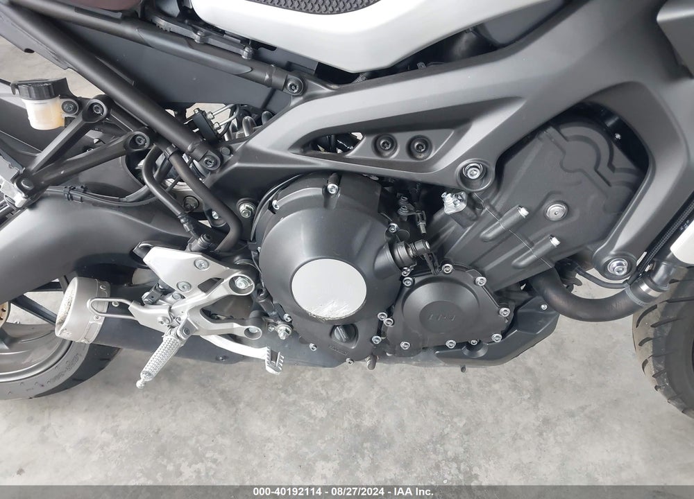 2016 YAMAHA XSR900 60TH ANNIVERSARY VIN: JYARN47E0GA000906