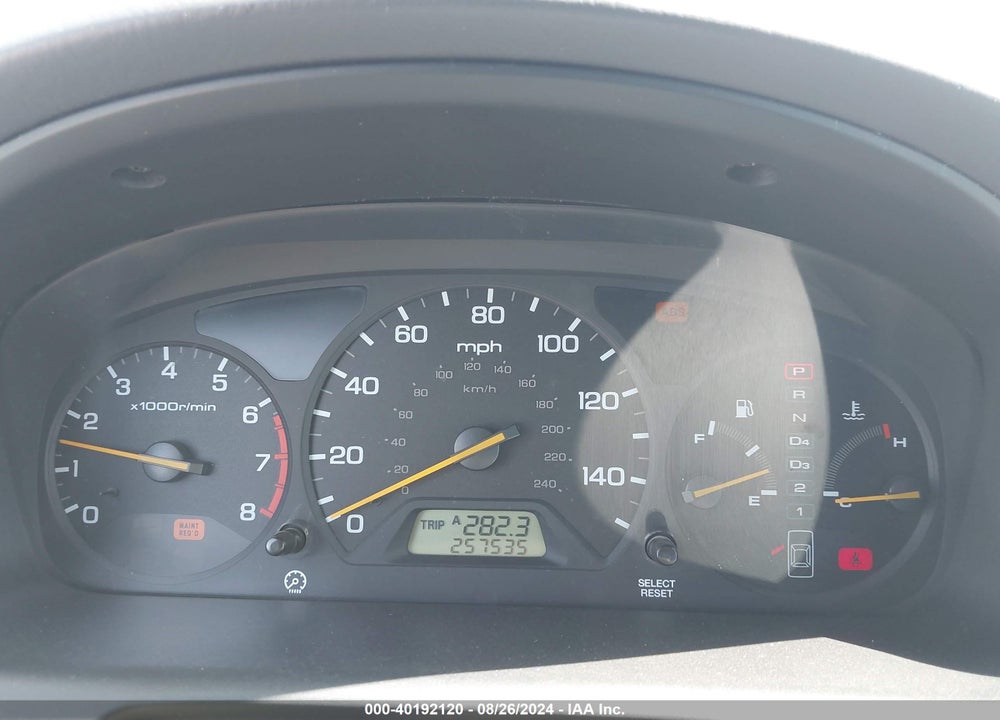 2000 HONDA ACCORD 3.0 EX VIN: 1HGCG1651YA073158