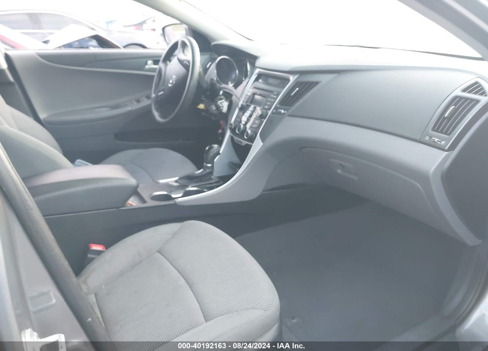 2014 HYUNDAI SONATA GLS VIN: 5NPEB4AC4EH903830