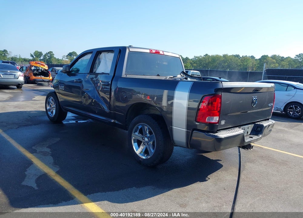 2017 RAM 1500 EXPRESS 4X4 5'7 BOX VIN: 1C6RR7KG0HS606860