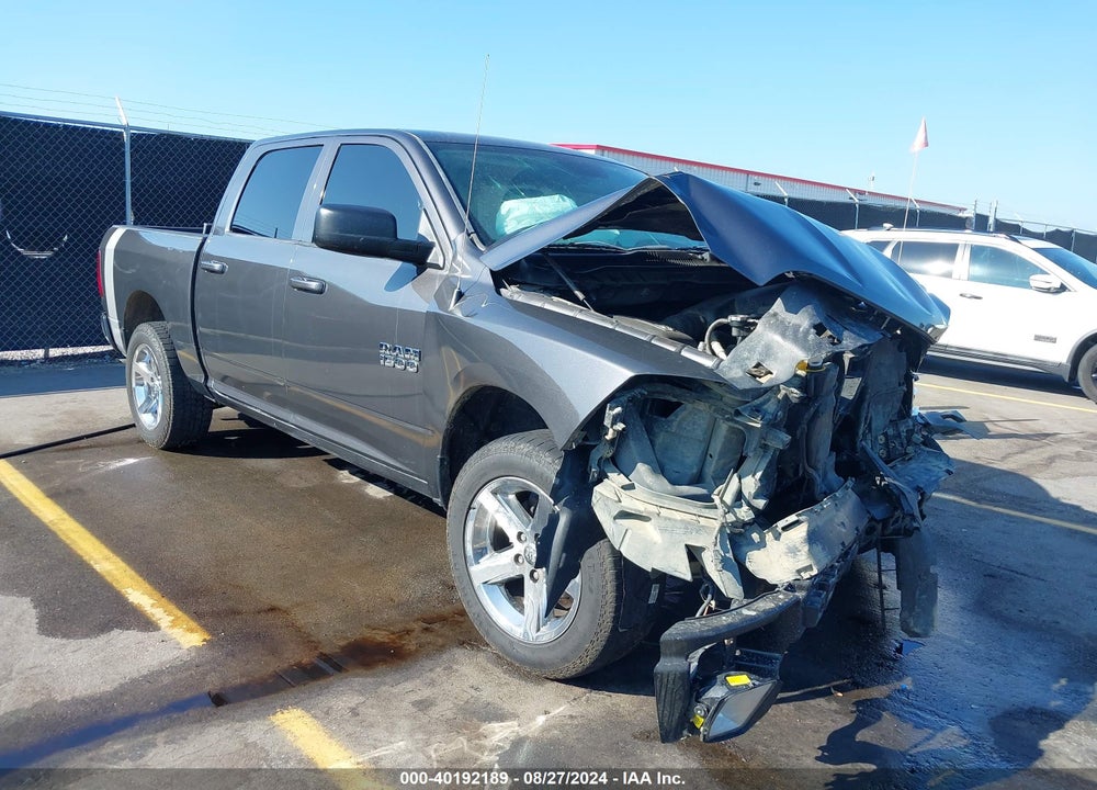 2017 RAM 1500 EXPRESS 4X4 5'7 BOX VIN: 1C6RR7KG0HS606860