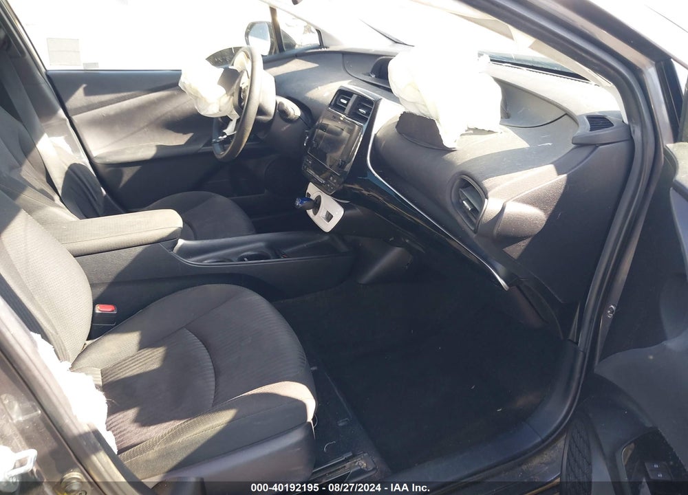 2017 TOYOTA PRIUS TWO VIN: JTDKBRFUXH3050898