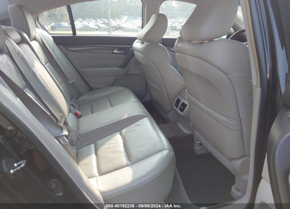2012 ACURA TL 3.5 VIN: 19UUA8F51CA035601