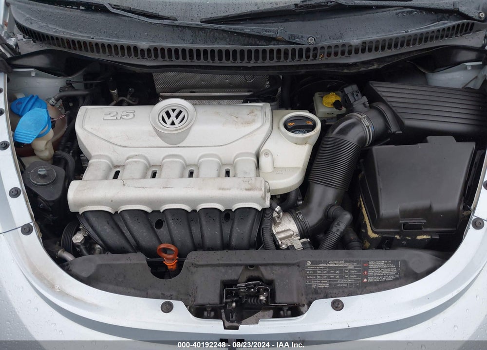 2010 VOLKSWAGEN NEW BEETLE 2.5L VIN: 3VWRG3AG6AM020250