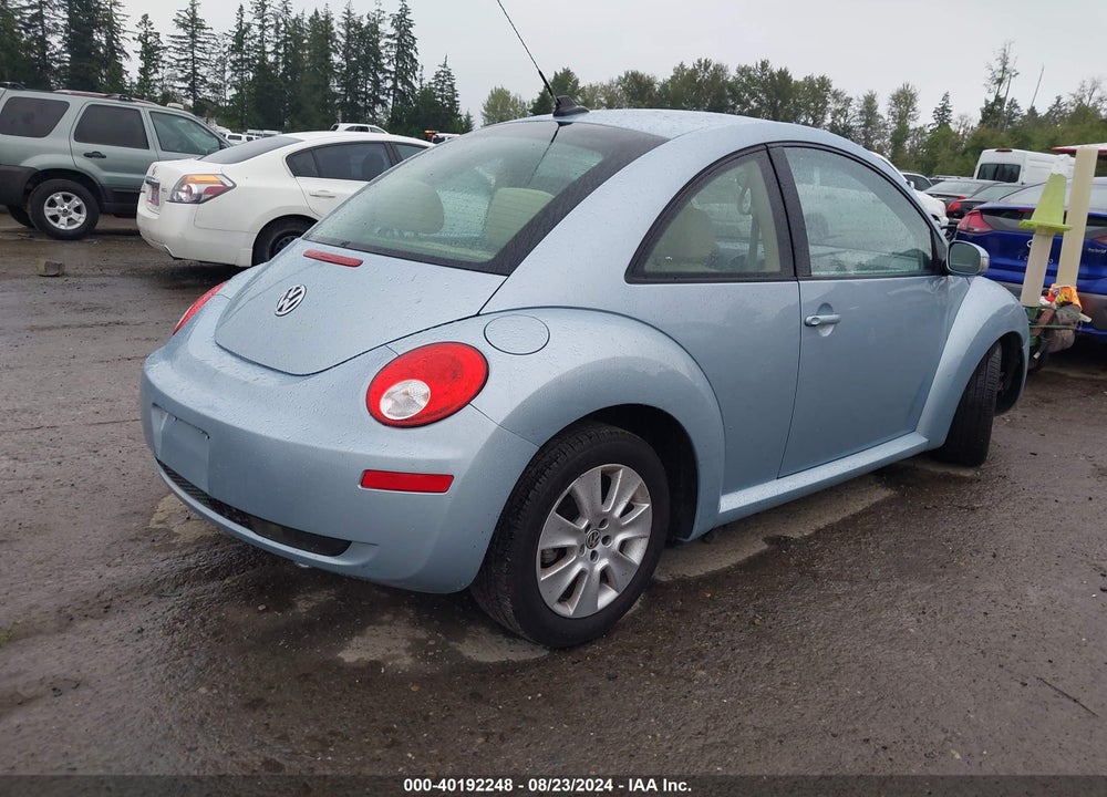2010 VOLKSWAGEN NEW BEETLE 2.5L VIN: 3VWRG3AG6AM020250