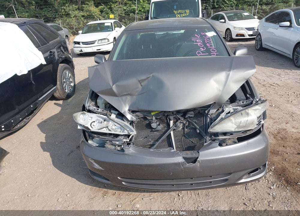 2004 TOYOTA CAMRY SE VIN: 4T1BE32K04U842678