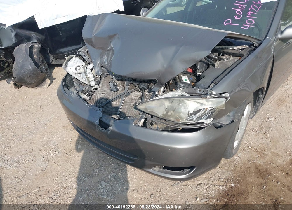 2004 TOYOTA CAMRY SE VIN: 4T1BE32K04U842678