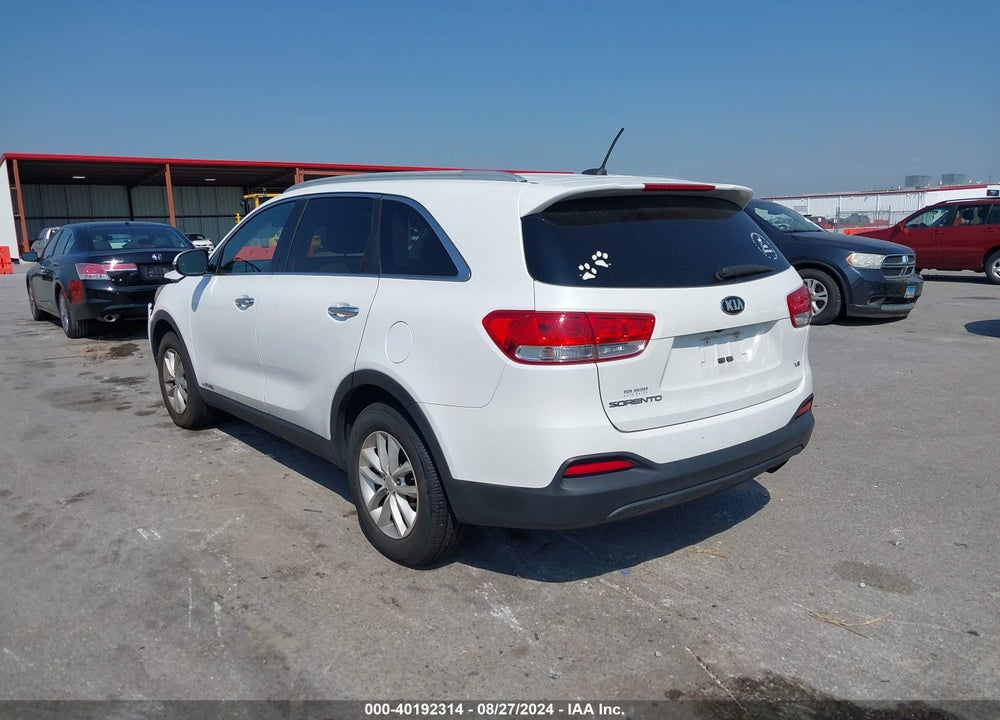 2016 KIA SORENTO 3.3L LX VIN: 5XYPGDA58GG131015