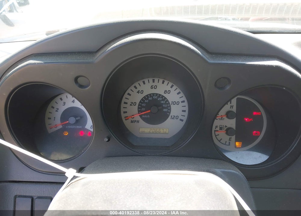2004 NISSAN FRONTIER XE-V6 VIN: 1N6ED27T34C468120