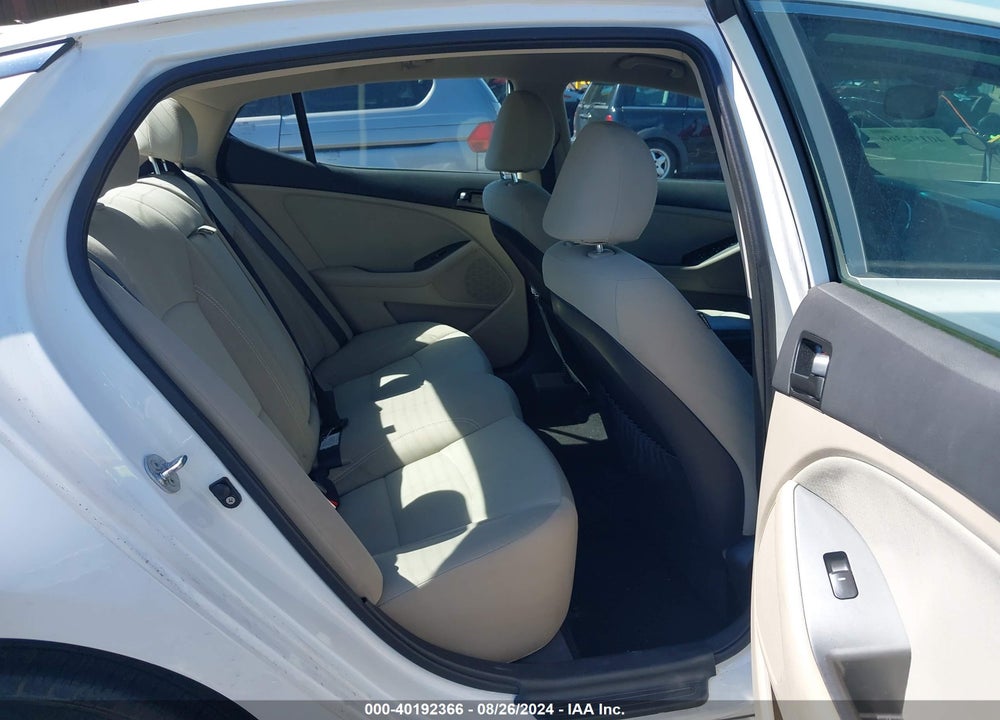 2013 KIA OPTIMA LX VIN: KNAGM4A77D5377727