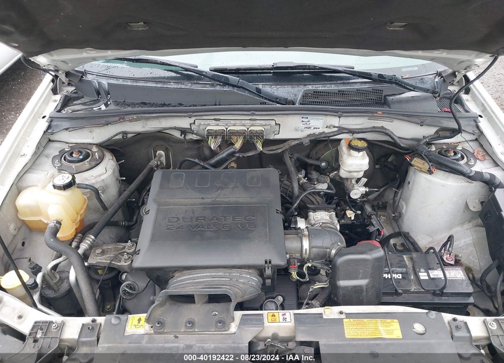 2010 FORD ESCAPE LIMITED VIN: 1FMCU9EG1AKB95877